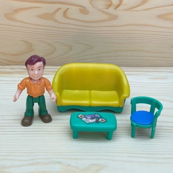 Fisher-Price Loving Family Dollhouse Furniture & Figures Set - Picture 3 of 7